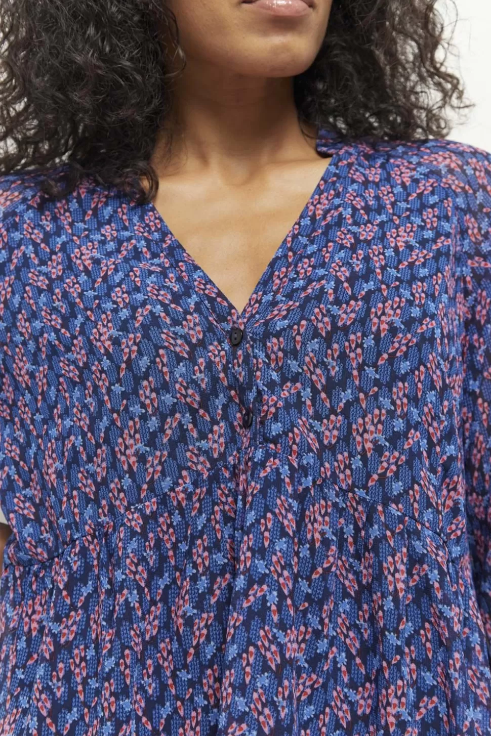 One Step Ceres - Blouse Marine A Imprime Bouquet Graphique En Polyester Recycle Clearance